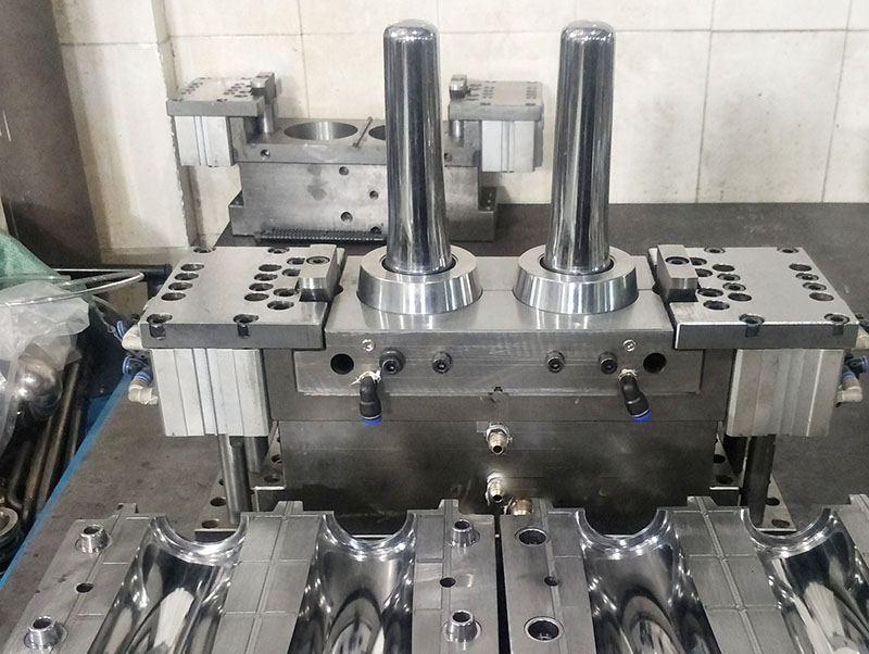 万宁模具制造-05