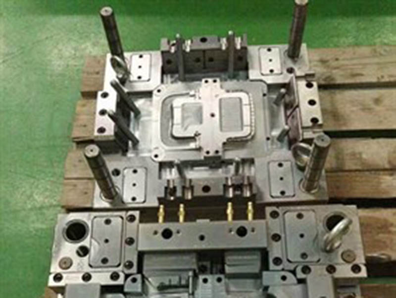 万宁模具制造-06