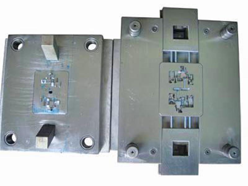 万宁精密塑料模-01